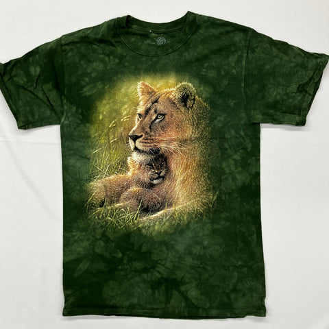 Cats - Lioness and Cub Mountain Shirt