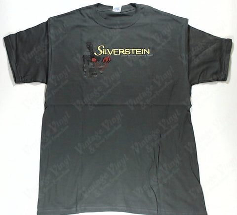Silverstein - Robot Holding Its Heart Grey Shirt