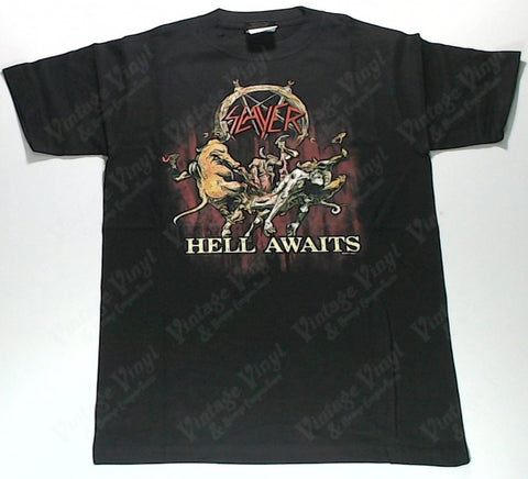Slayer - Hell Awaits Demons Ripping Up Human Shirt